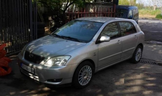 Toyota Corolla 2.0 d4d -02