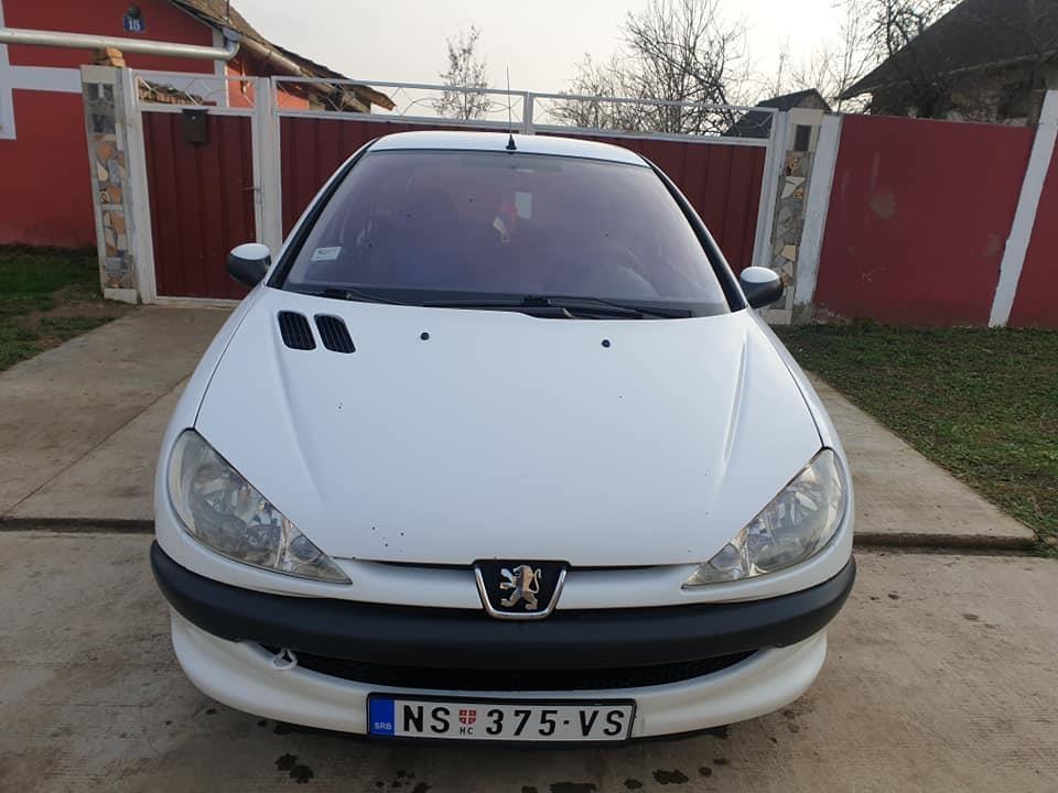 Peugoet-206----0637607440