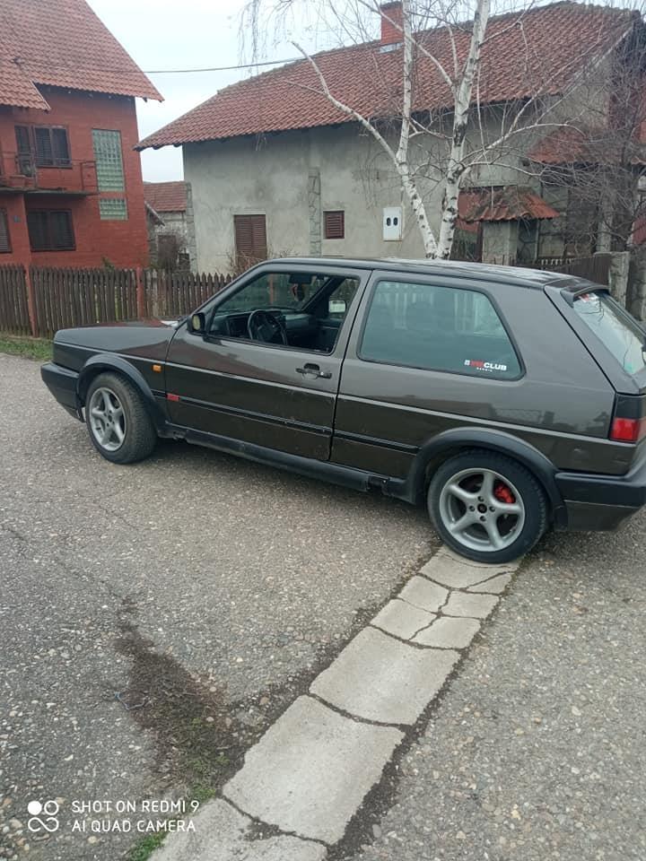 Golf-2-1-8-8v-GTI