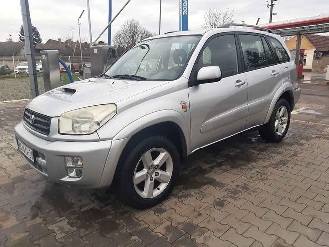 Tojota rav 4 2.0 d4d, 2003.god 4 vuce