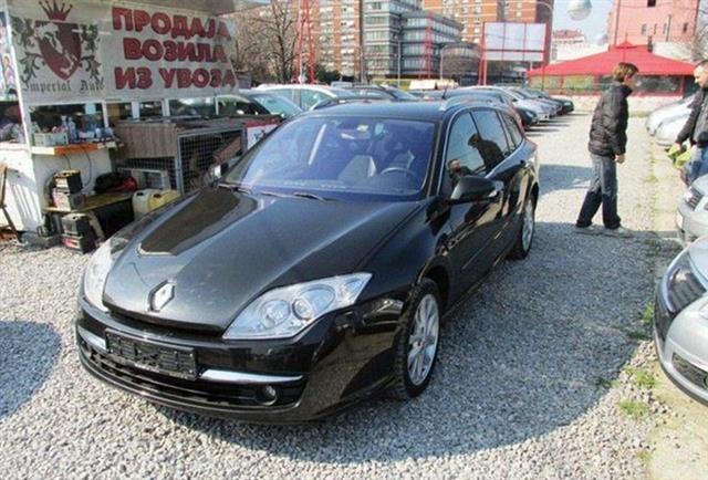 Renault-Laguna-2-0DCi--08