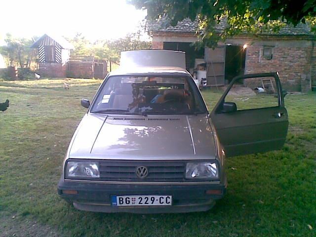 VW-Jetta--88
