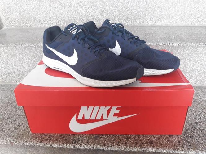 Patike Nike DownShifter