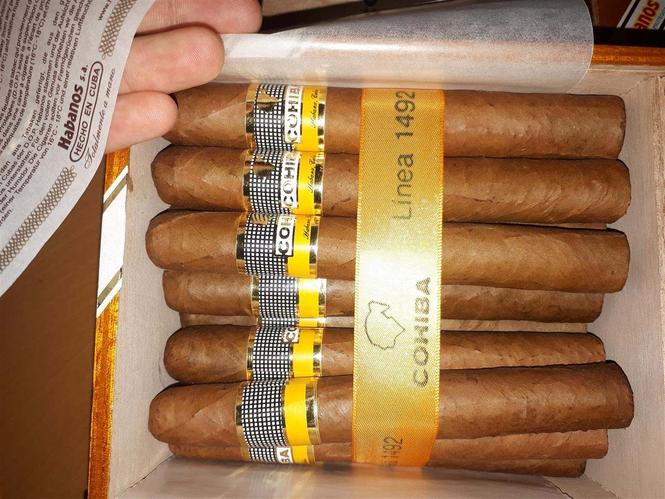 Cohiba Siglo 6 tompusi