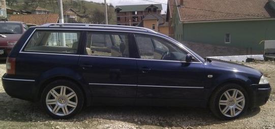 VW PASSAT 2,5 TDI 4X4 - 01