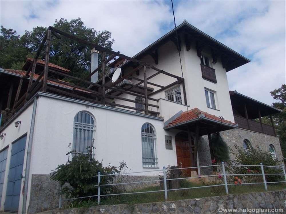 Vila-Jaksic