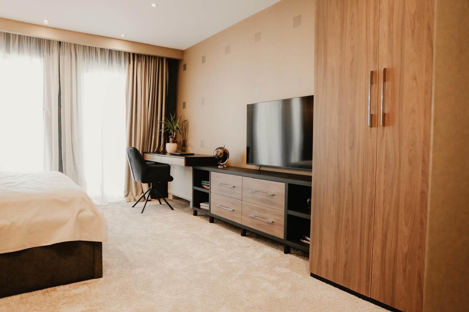 Vinea-Lux-House