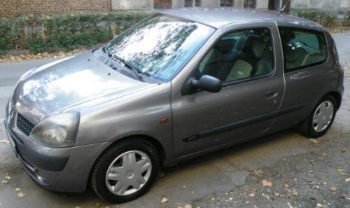 Renault-Clio-1-5-dci----02