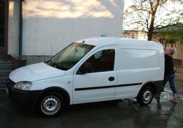 Opel-Combo-1-3-tdi--06