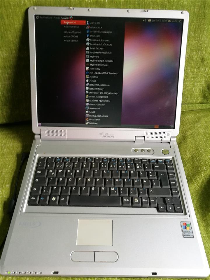 Fujitsu-Siemens-Amilo-L7300