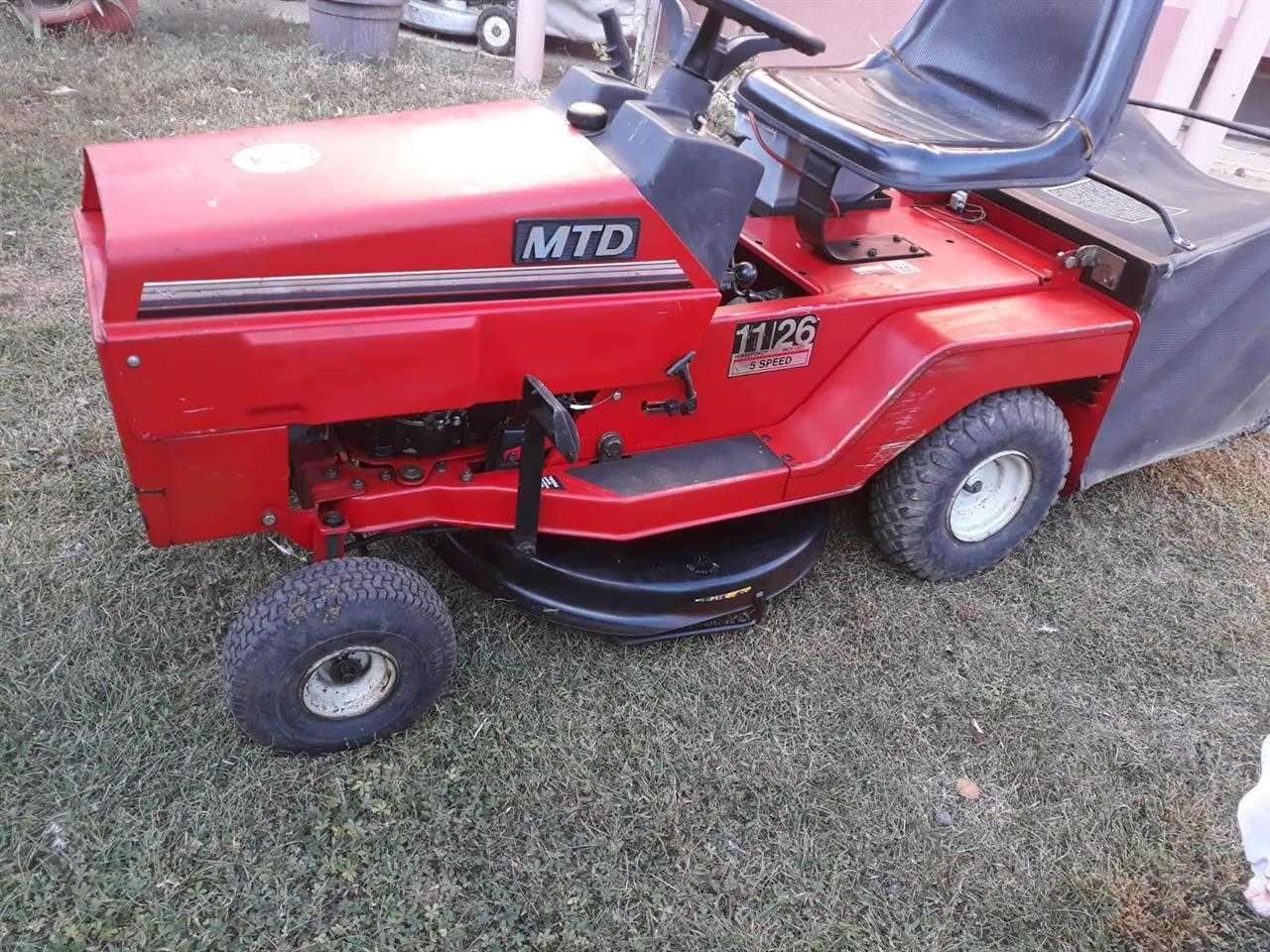 Traktor-za-travu