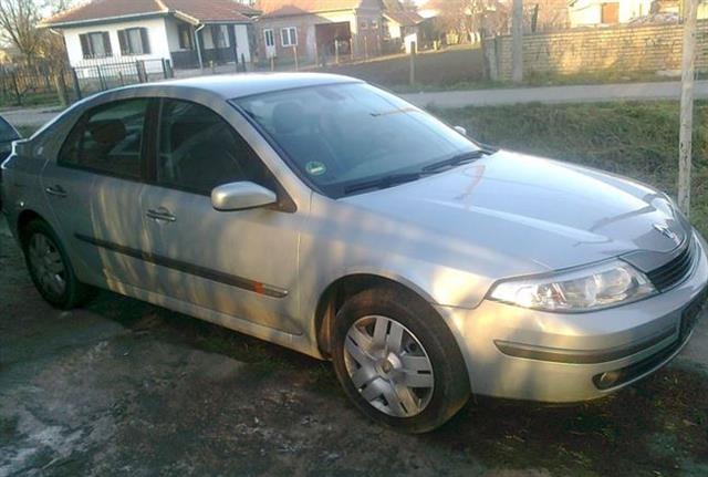 Renault Laguna -02