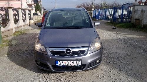 OPEL-ZAFIRA-1-9-CDTI----06
