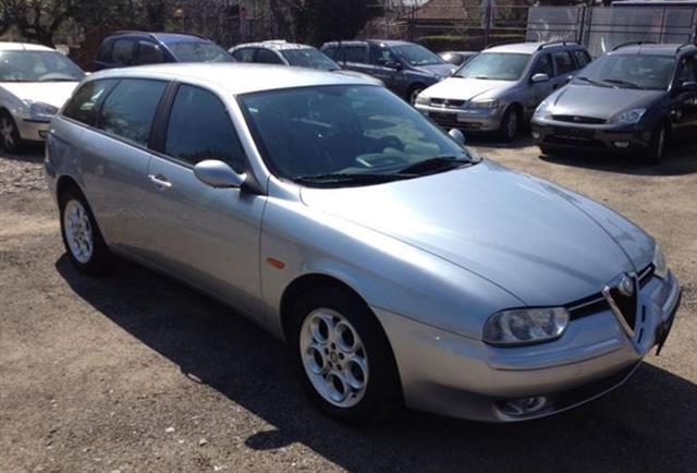 Alfa-Romeo-156-1-8--03