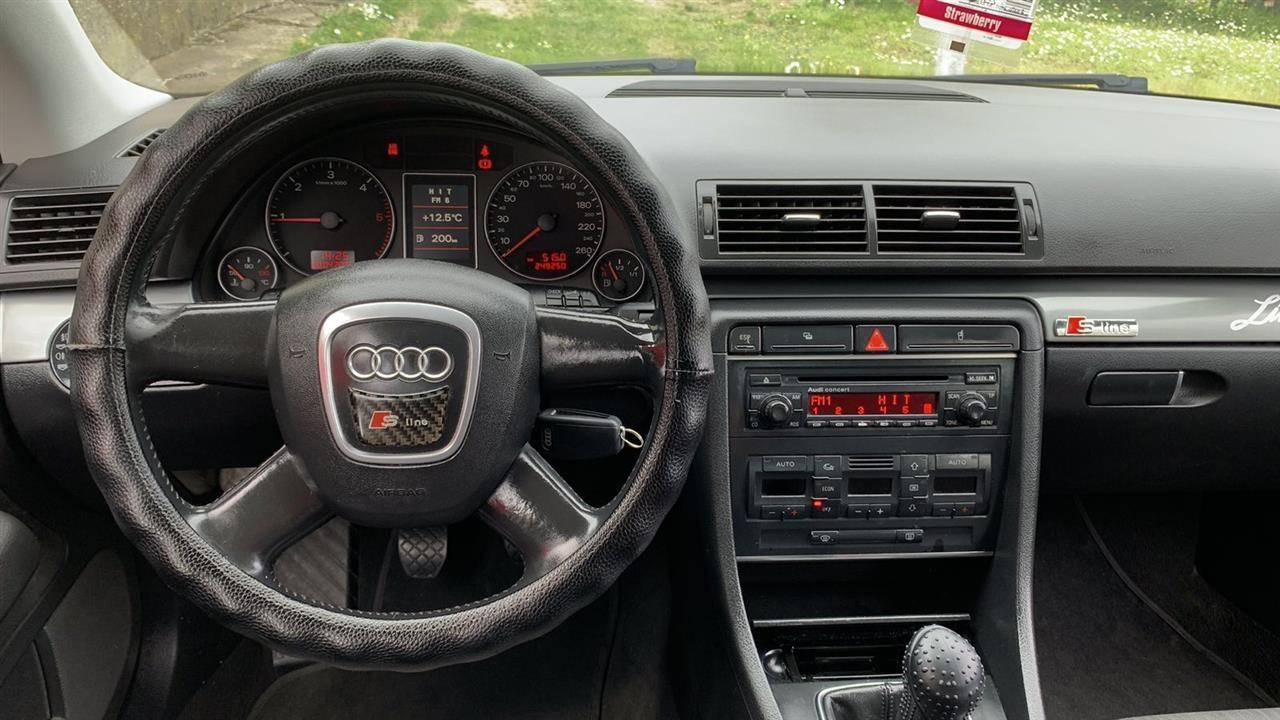 Audi-A4