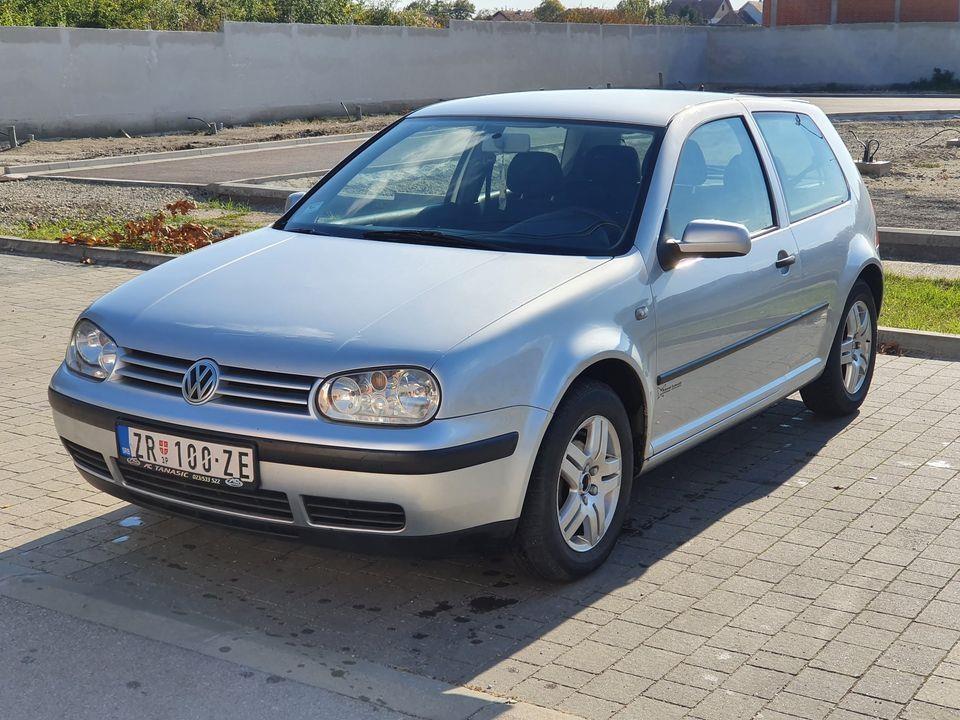 Volkswagen-Golf-IV