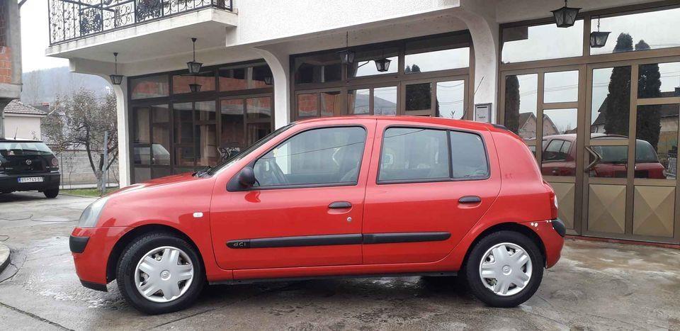 Renault-Clio-1-5-DCI