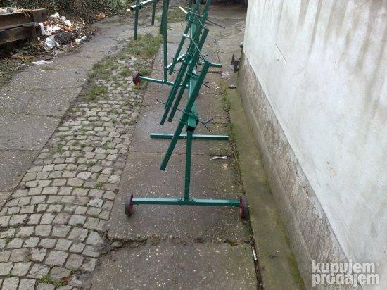 Stalak-zafarbanje-autoelemenata-prevrtac
