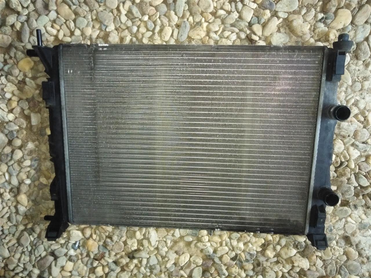 Hladnjaci-Renault-Megane-2-Senic-2