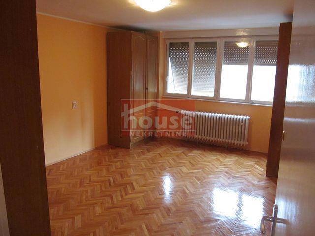 Stan 56m2 Centar-Spens