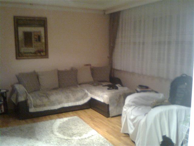 Stan 82m2 - Batajnica duplex