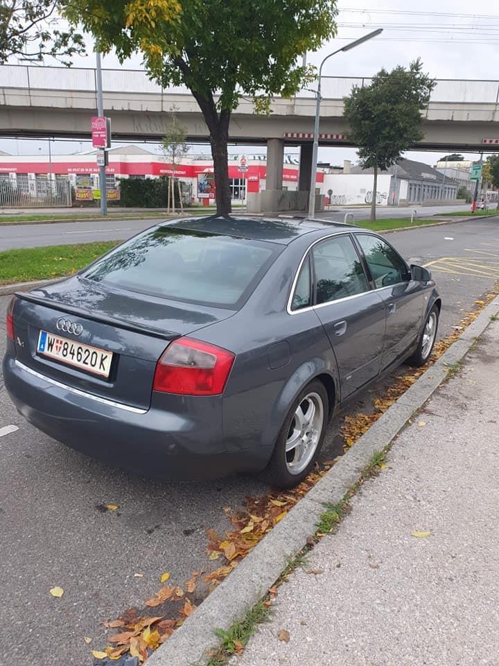 Audi-a4--s-line1-9-2002
