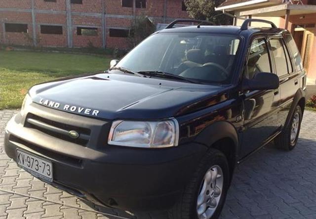 Land-Rover-Freelander--03