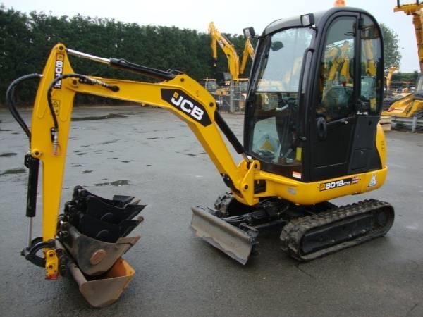 JCB-8018---bager