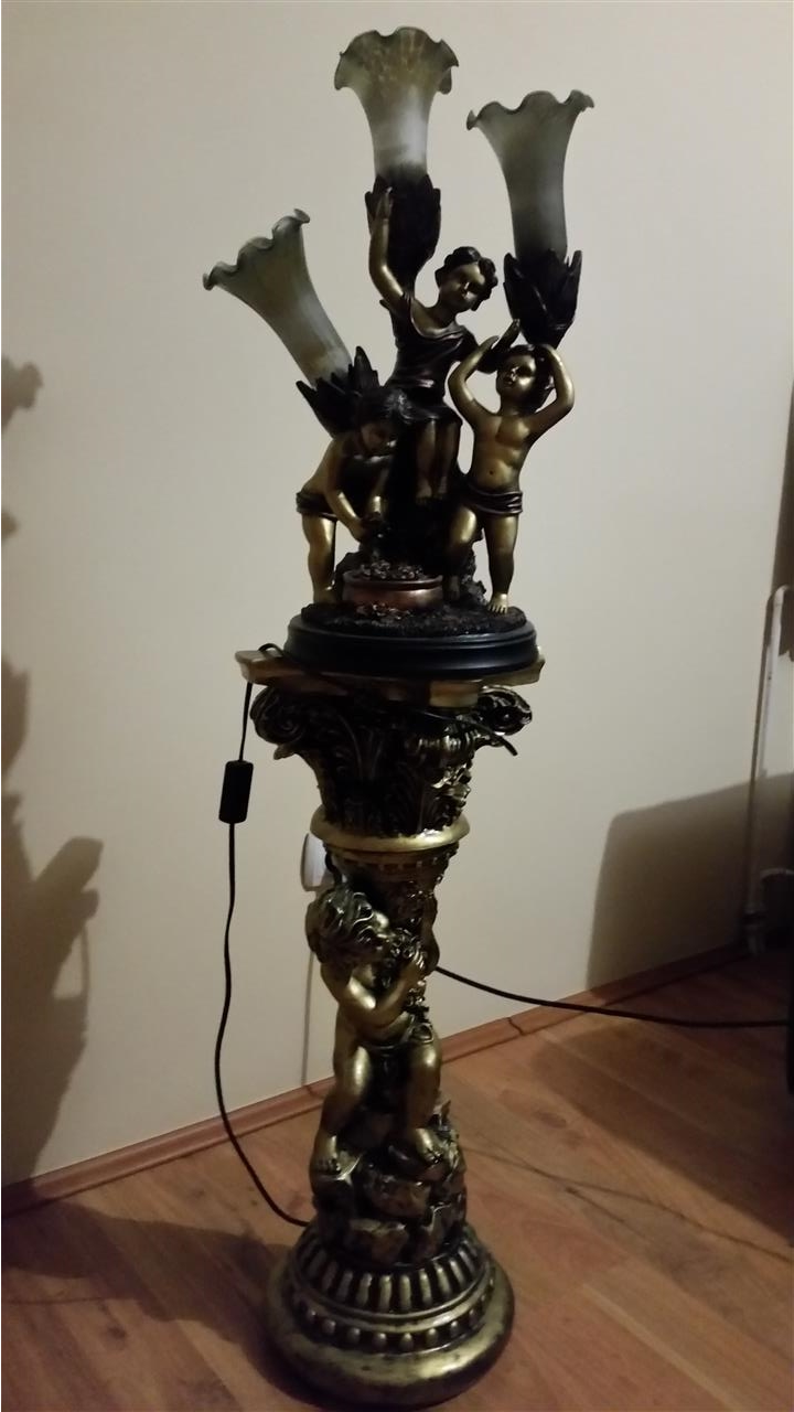LAMPA