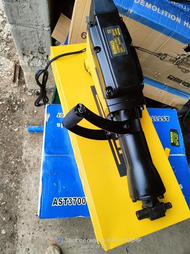 DeWalt pikamer