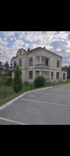 Vila u Mataruskoj banji