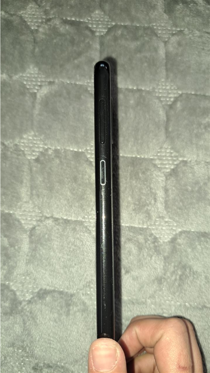 Prodajem-telefon