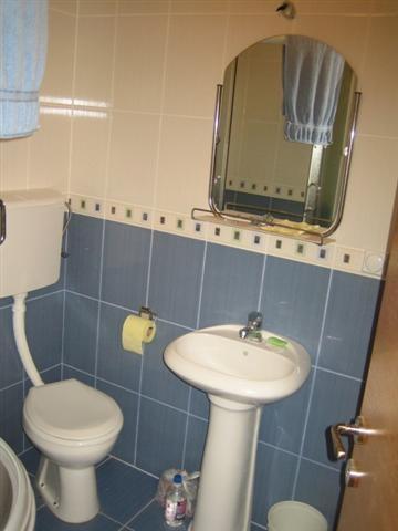 Stan-Banovo-brdo--Karpoševa--odlican-34m2