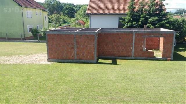 Plac od 600m2 vo Kraljevu