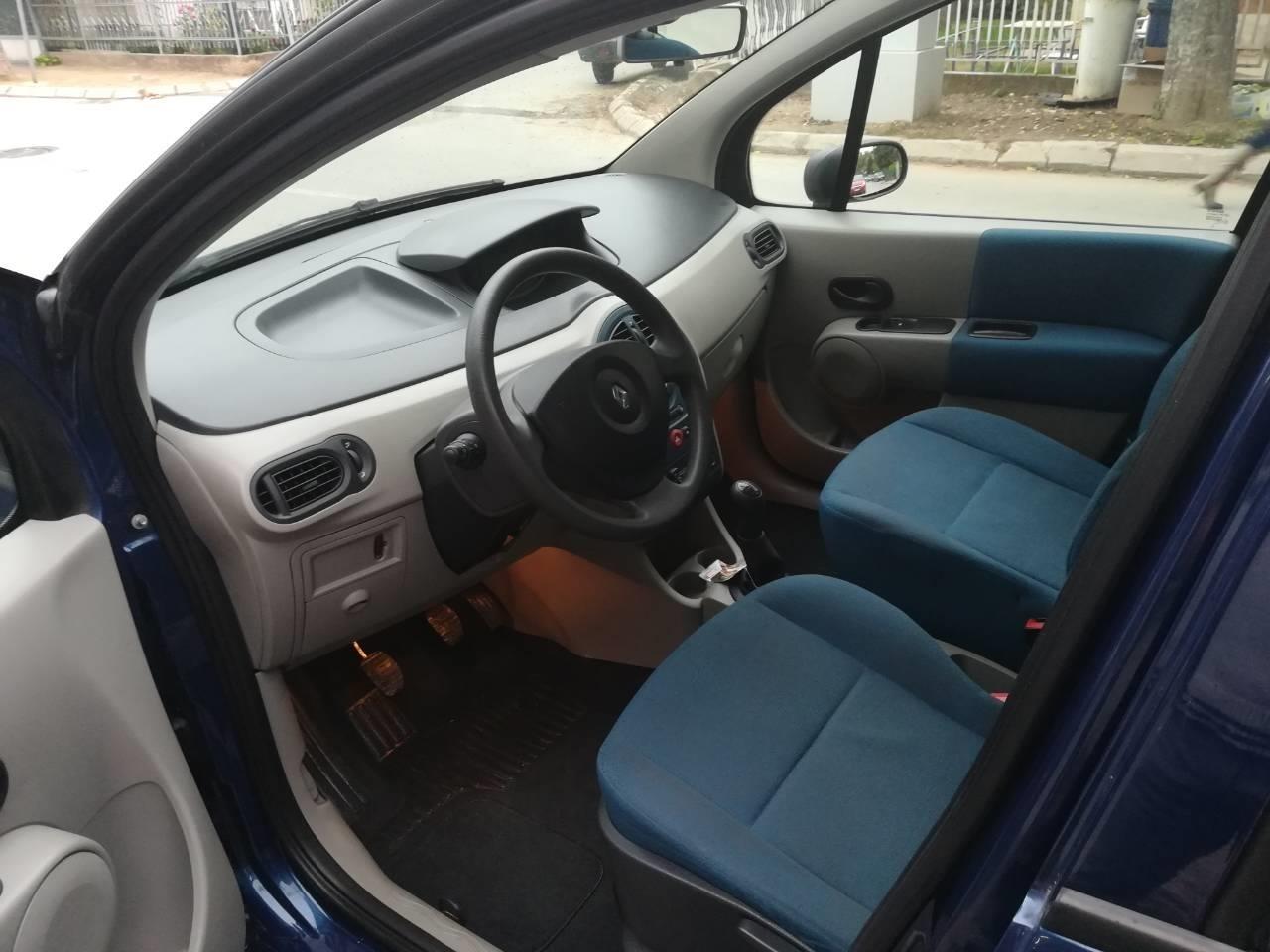 2004-Renault-Modus-1-4-16v