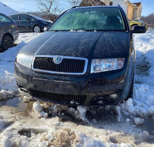 Skoda fabia stranac