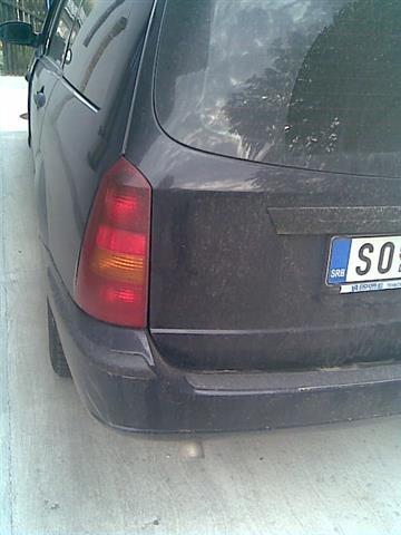 VW-Golf-4-1-4--01