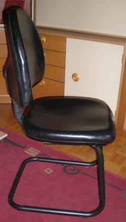 Stolica-u-koži