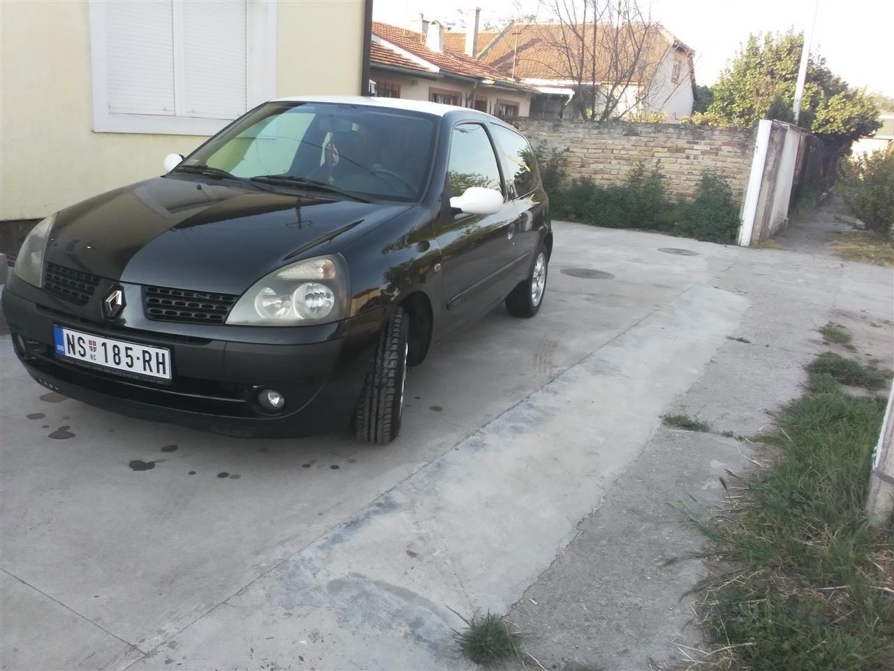 Renault-Clio-1-2-16v-sekvent-gas