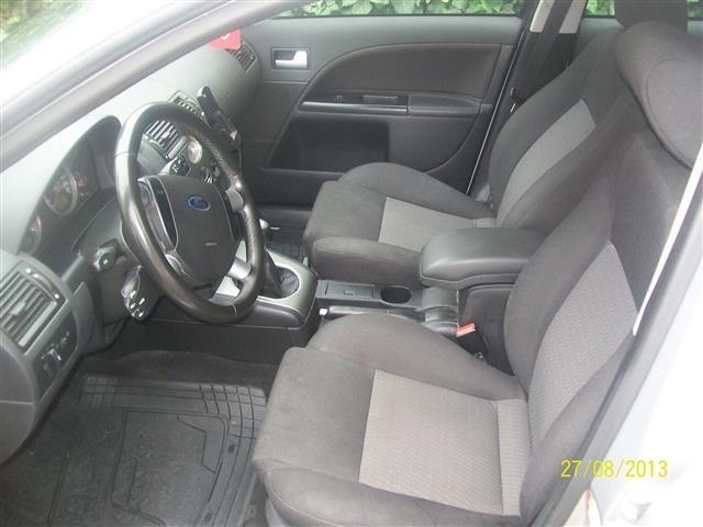 Ford-Mondeo--02