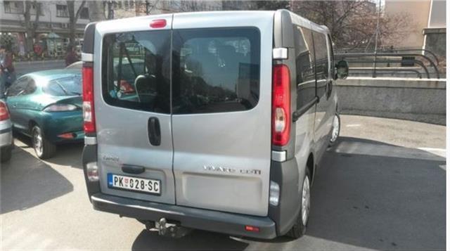 Opel-Vivaro-2-0-cdti--07