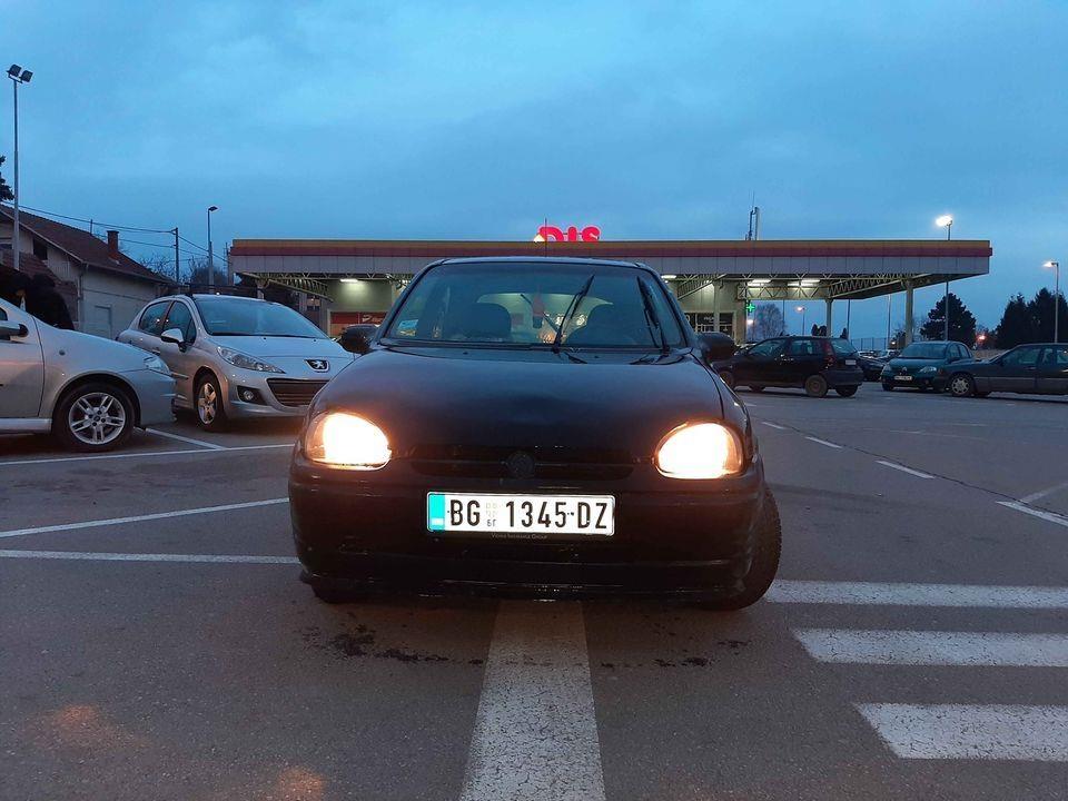 Corsa-B