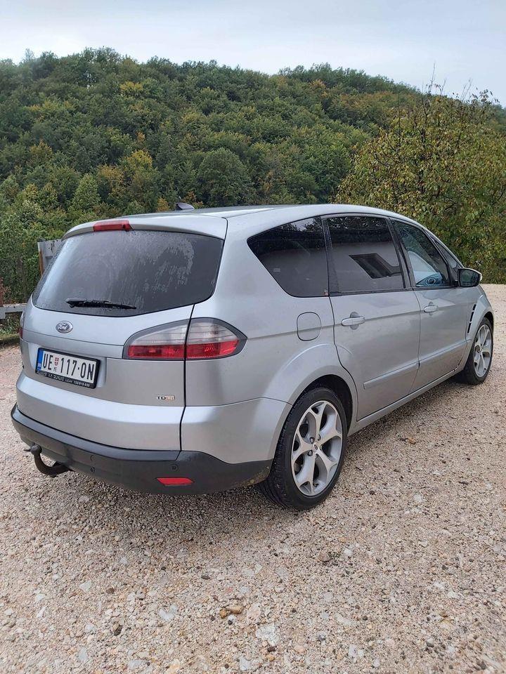 Ford-S-Max-2-0