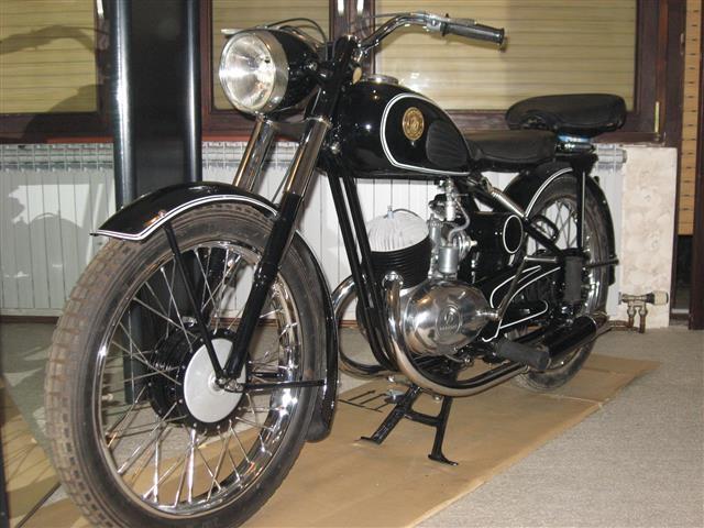 Durkopp-MD-150---1952-godište