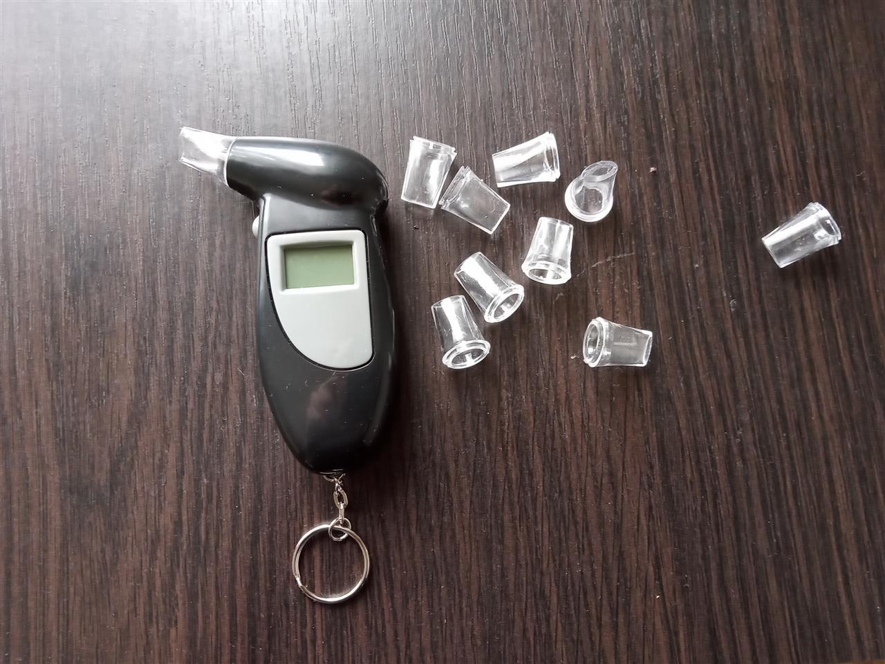 Digitalni-alcohol-tester