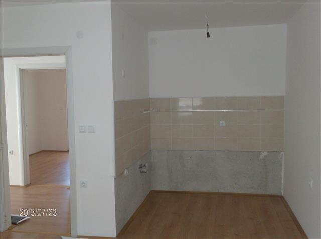 Stan 55 m2 na Ovčanski put