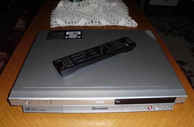 Peoneer DVD recorder DVR-320-s