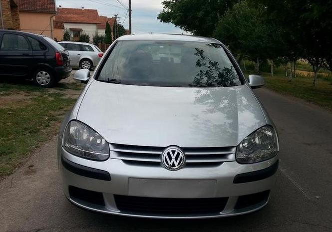 VW Golf 5 1.6 benzin -04