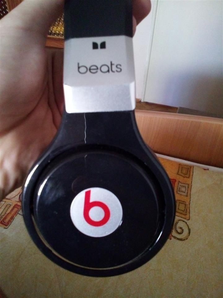 Beats-Studio-Black-Slusalice