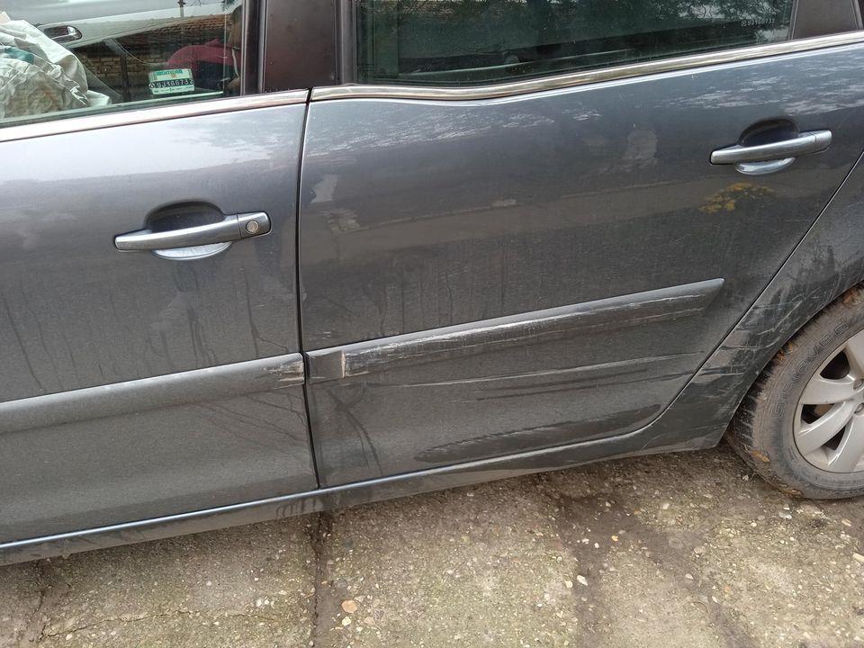 Citroen-C4-Picasso